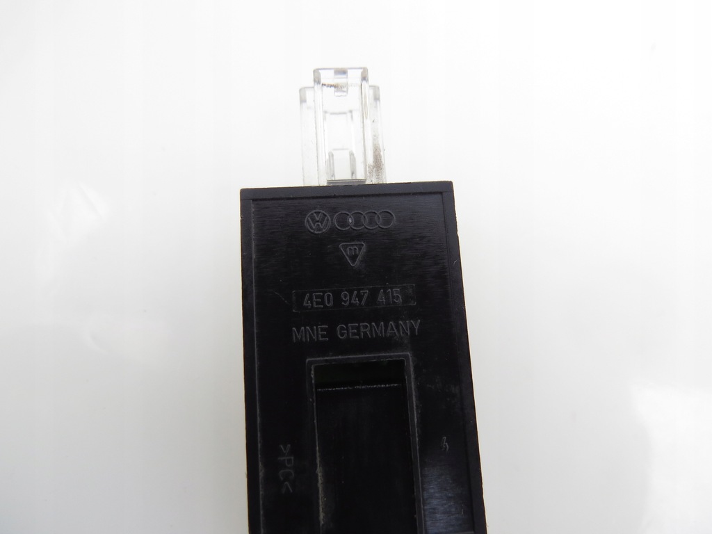 фото №7, Лампа освітлення кабіни салону 4e0947415 audi a3 a4 a5 a6