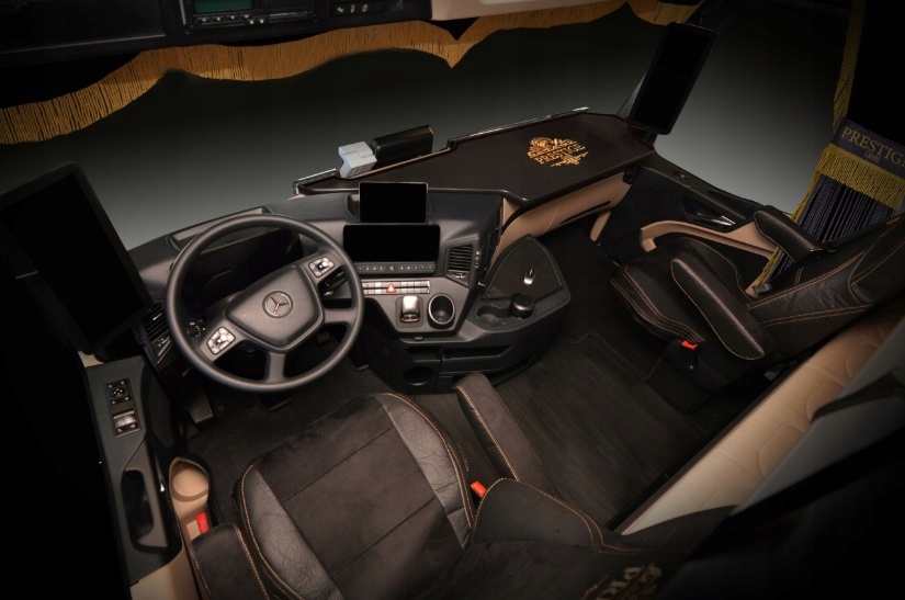 фото №2, Полка rtv большая całościowa mercedes actros mp5