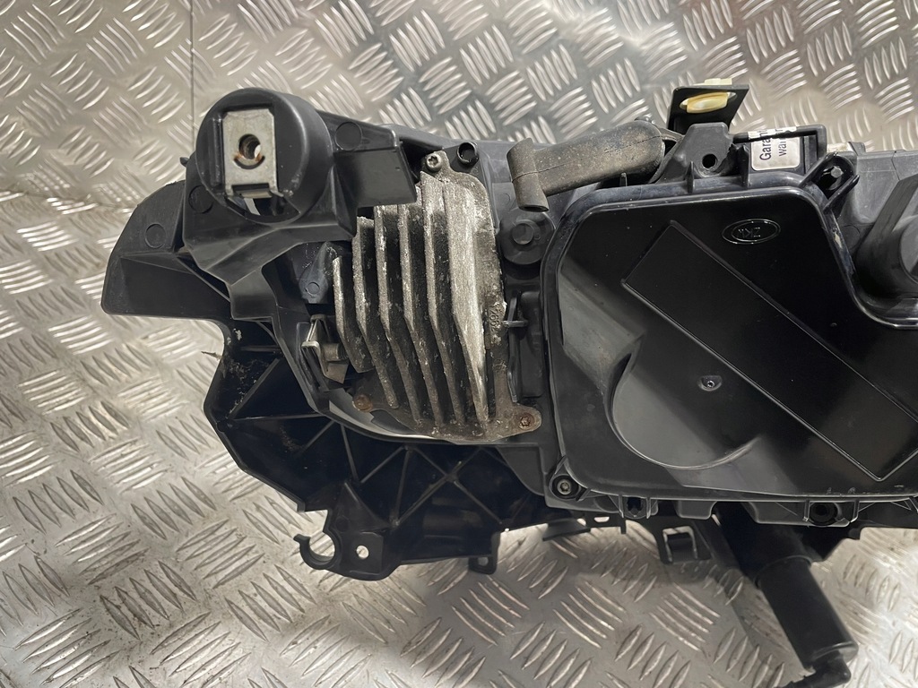 фото №13, Лампа лівий перед bi ксенон некерований комплектна bmw e90 e91 lci lift 7202583