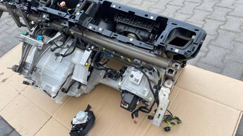 Панель  панель приладів приладова ремені подушки безпеки подушка безпеки citroen jumpy proace expert в Україні