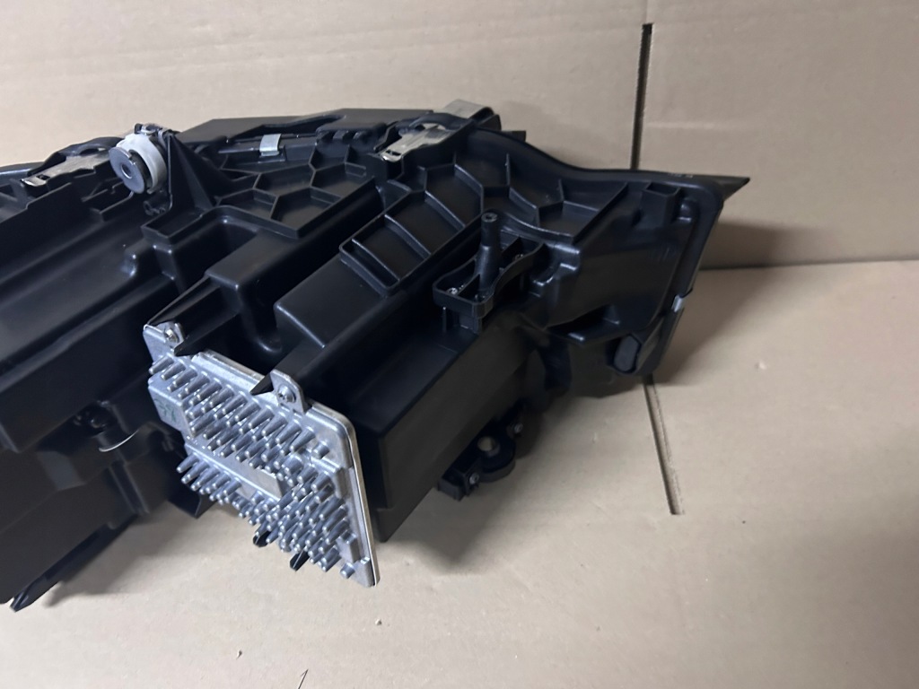 фото №6, Лампа права bmw 3 g20 g21 usa адаптивний full led комплектна