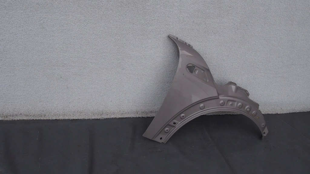 Mini r56 r55 06-13 крыло  правый  перед передний 8442452118 Доставка