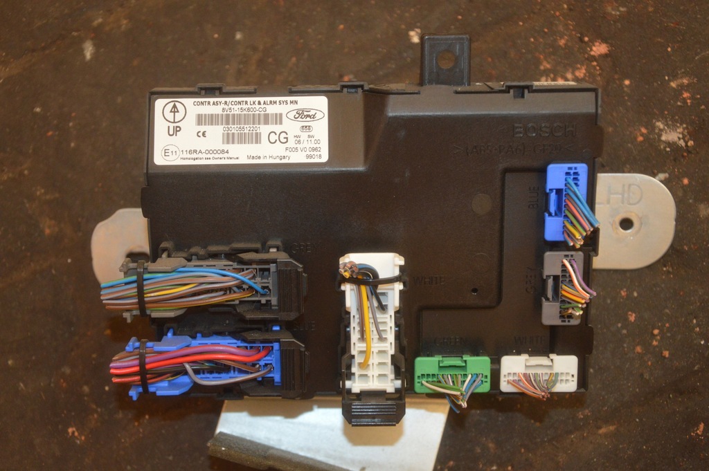 фото №1, Ford fiesta mk7 модуль комфорта 8v5115k600cg