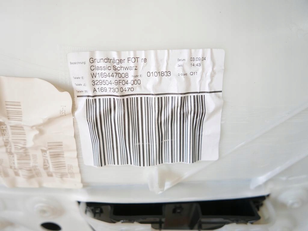 фото №7, Обшивка оббивка права задня mercedes w169 a170 5d 04-08