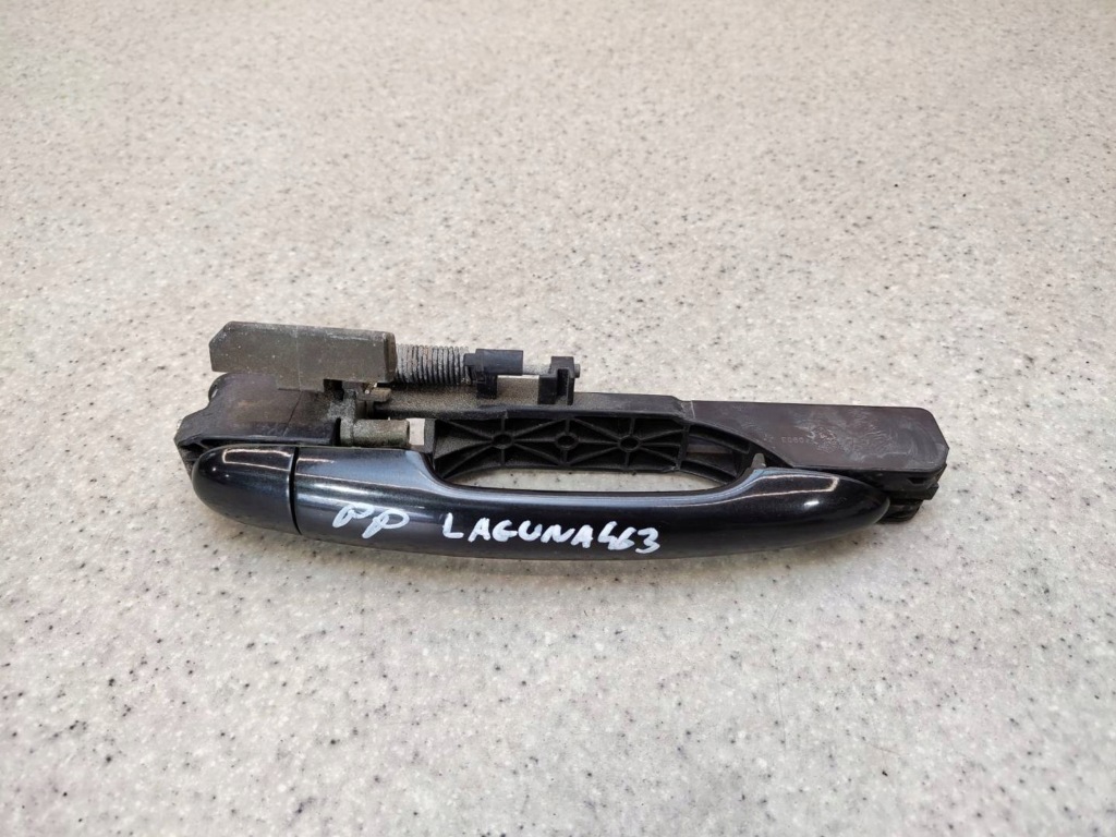 Ручка зовнішня дверей права перед передня renault laguna 2 8200004747 Ціна