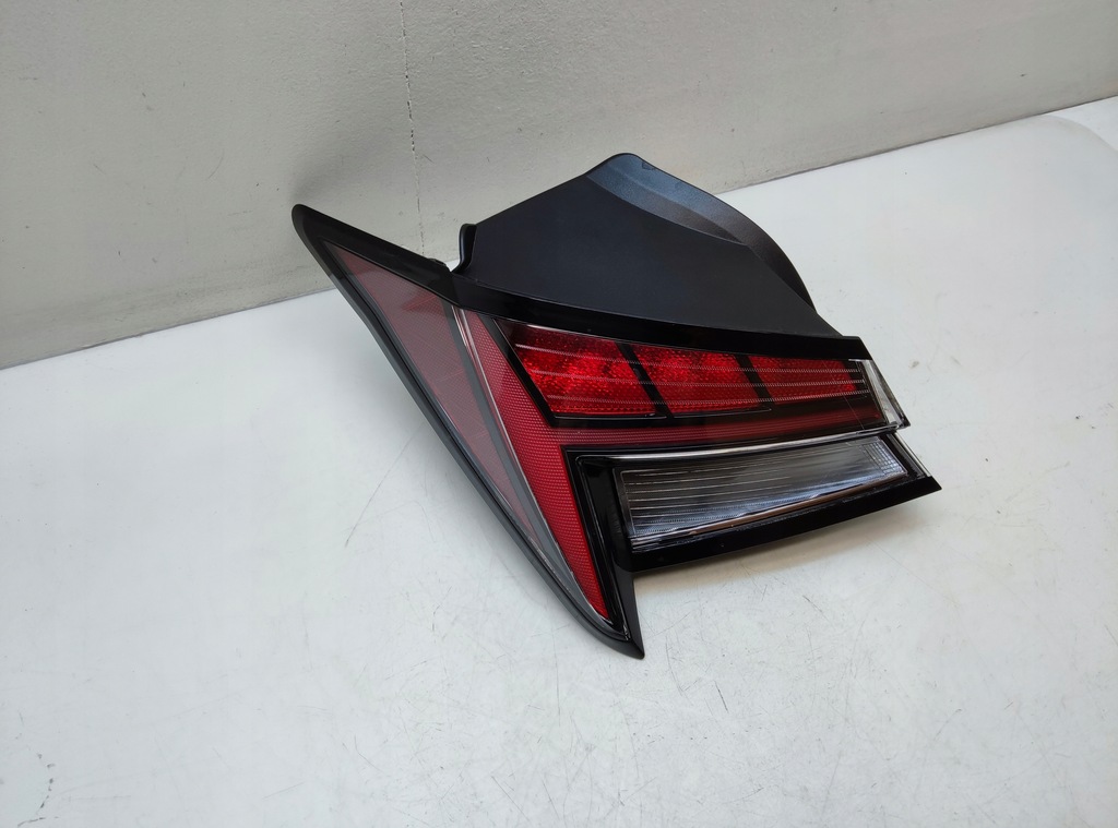 фото №6, Hyundai elantra vii 20- лампа лівий задня задня ліва led europa