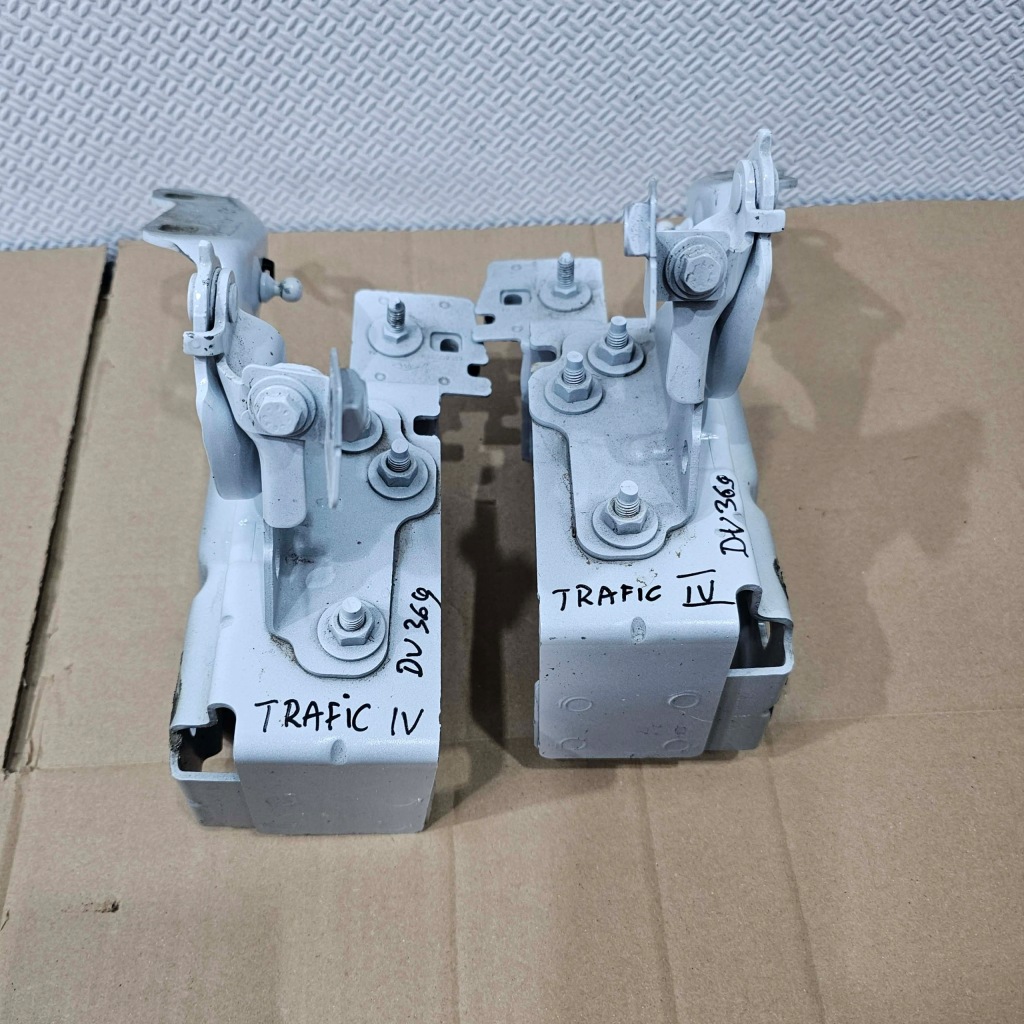 фото №7, Renault trafic iii iv 4 vivaro петлі капот dv369 лівий правий