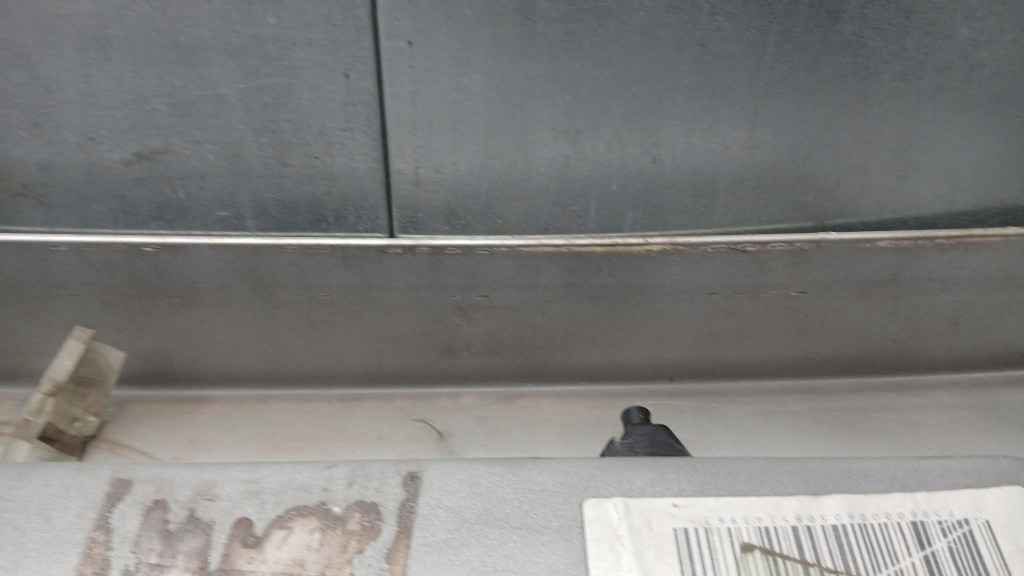 фото №13, Накладка крышки volvo s60 i 00-07r sedan 30716384