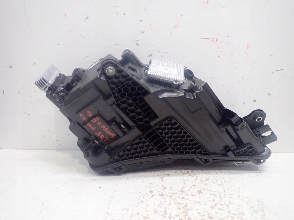 фото №6, Лампа перед ліва skoda superb iii lift 18 full led