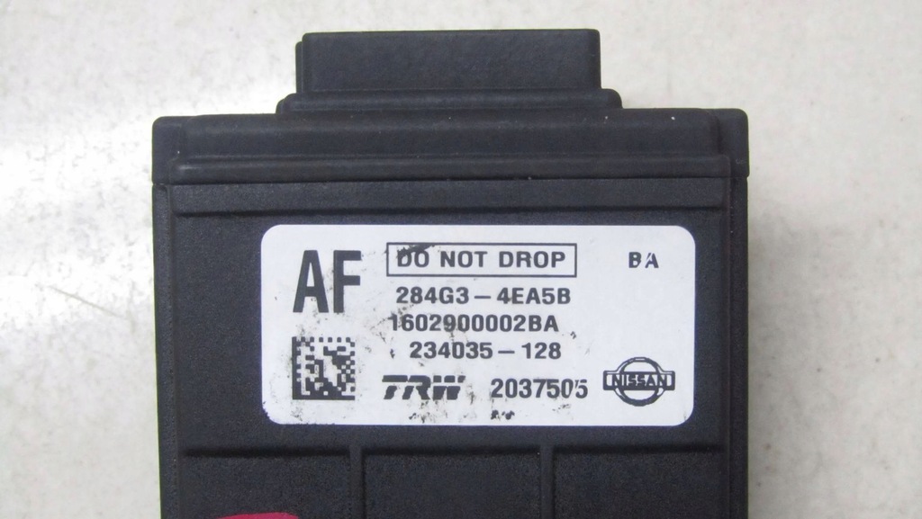 фото №7, Nissan x-trail t32 камера стекло 284g3-4ea5b 14-