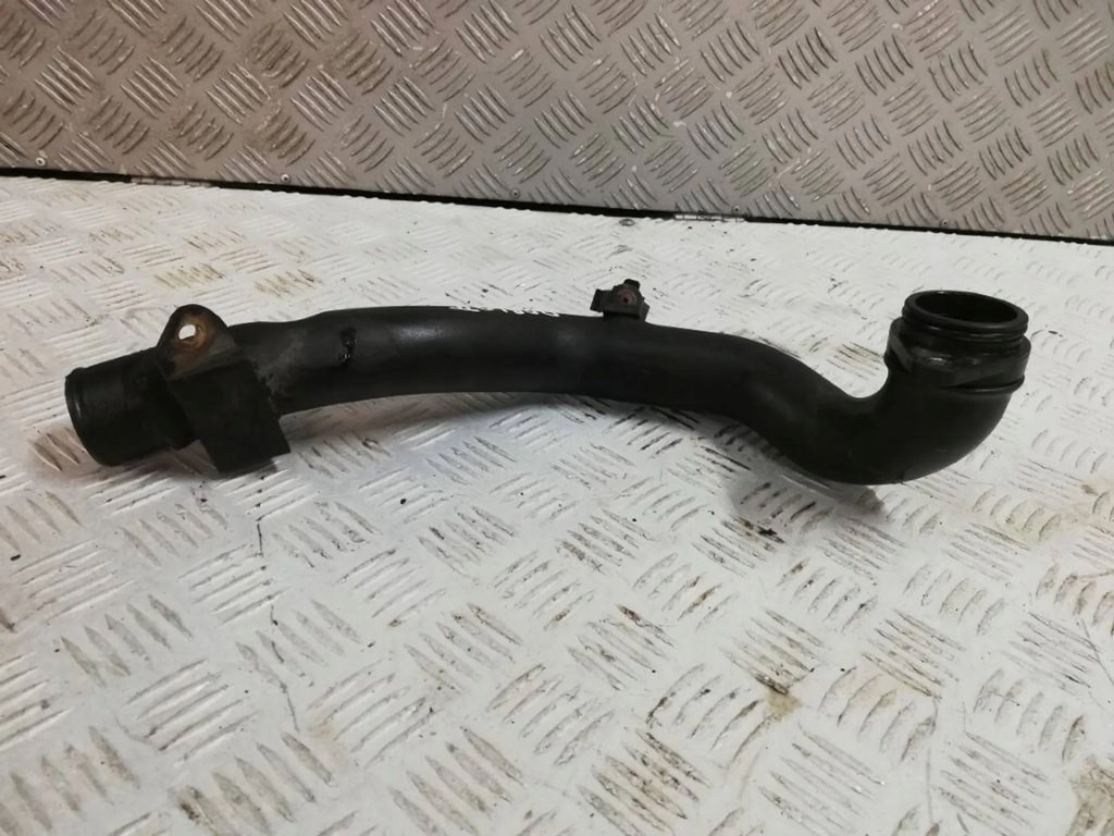 фото №1, Fiat doblo ii 1.3 m-jet труба шланг воздуха 0051810957