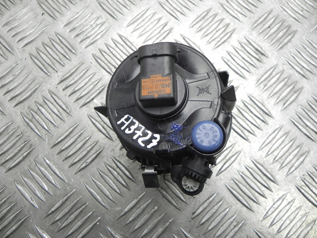 фото №4, Bmw f25 x3 2.0d противотуманная фара правый 7238788