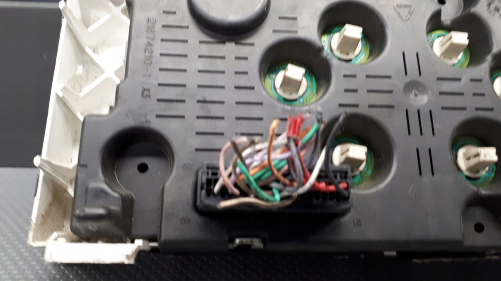 фото №9, P8200418021-e счетчик приборная панель renault modus 1.6 2005r