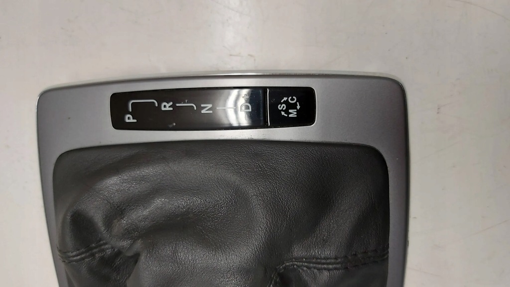 фото №6, Mercedes c klasa w204 ручка чохол рамка домкрата перемикання передач