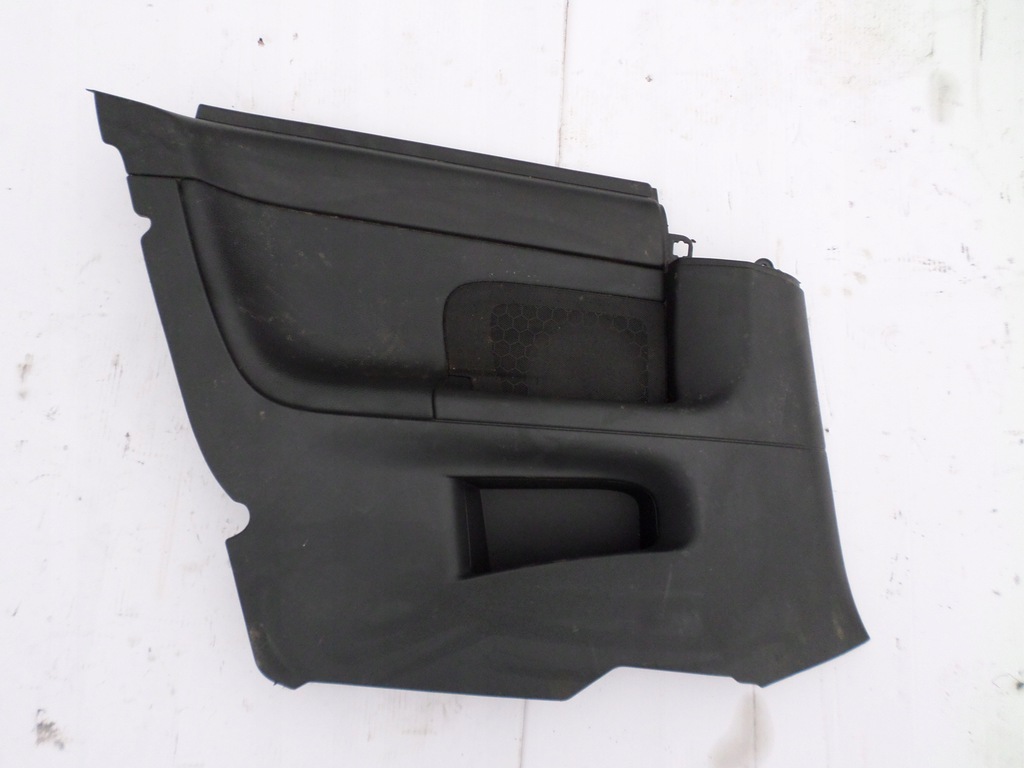 фото №1, Обшивка обивка задняя volvo c30