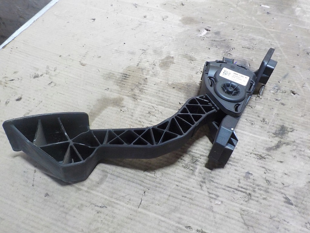 фото №4, Space star 1.0 педаль потенциометр газа