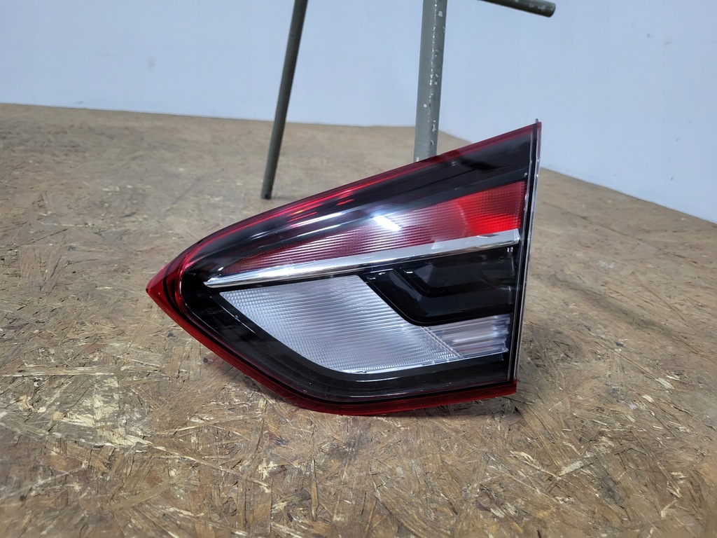 фото №7, Opel crossland x лампа задня задня w кришка права