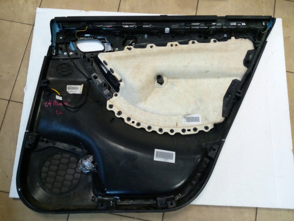 фото №7, Обивка дверь citroen c4 grand picasso oryg.