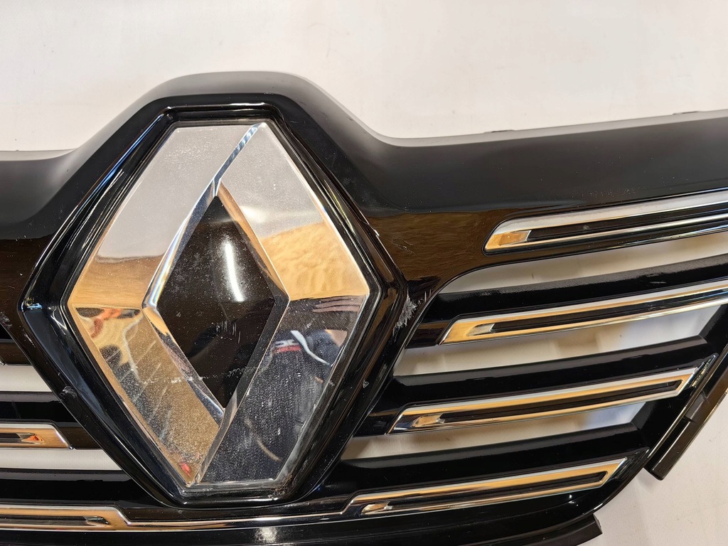 фото №3, Renault megane iv gt-line - решётка радиатора решётка радиатора pod радар cała