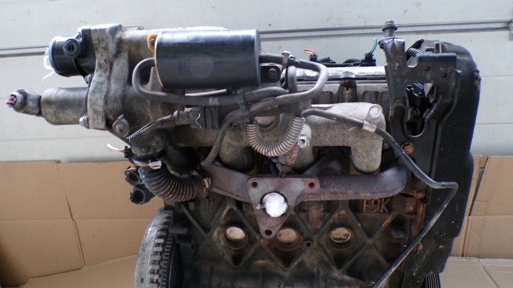 фото №12, Volvo v40 s40 lift 1.9dci двигатель f9k