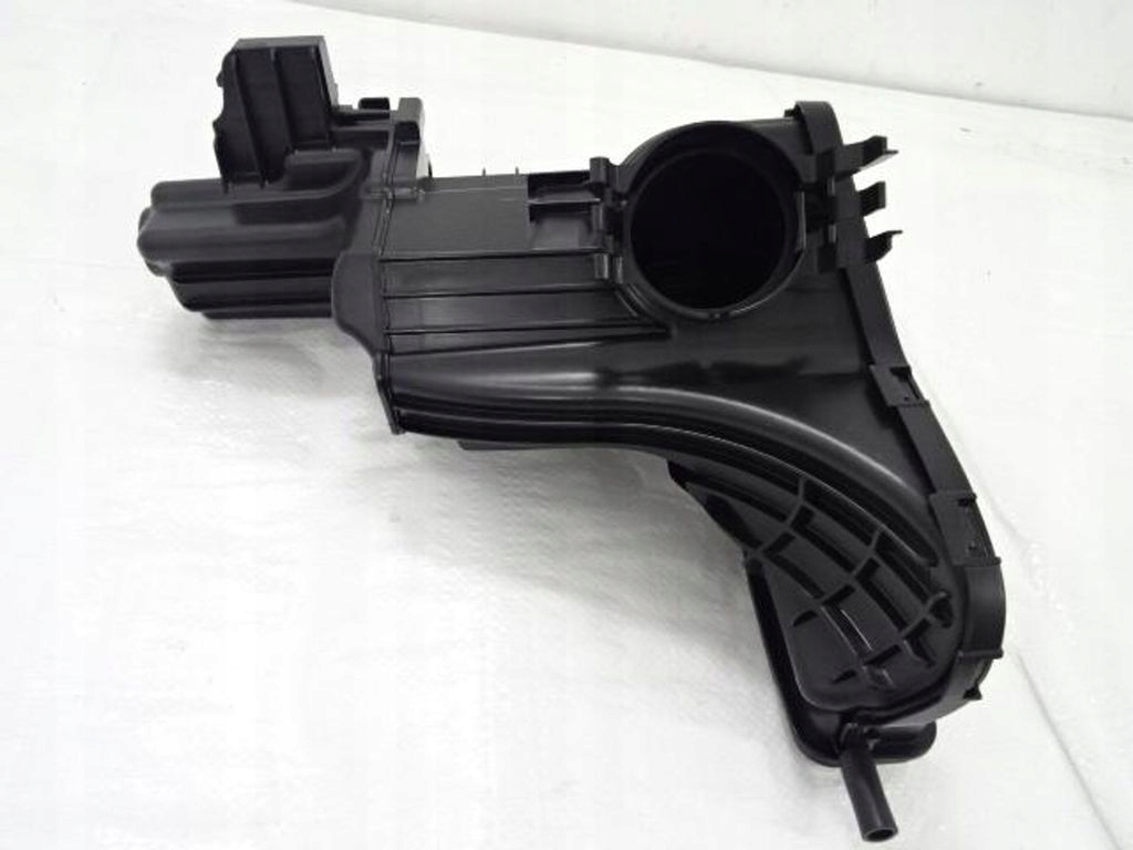 фото №8, Peugeot 308 p5 iii ловушка резонатор воздуха 1.6 гибрид hybrid