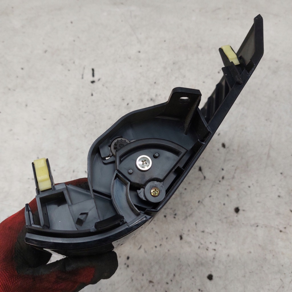 фото №6, Toyota prius ii бардачок панелі кришка багажника 55420-47010