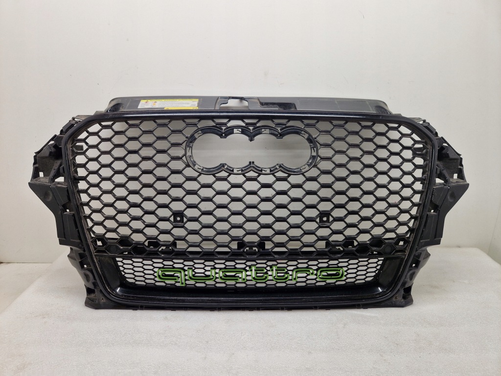 фото №1, Audi rs3 lift 8v4 решётка радиатора решётка радиатора бампера перед 8v4853653