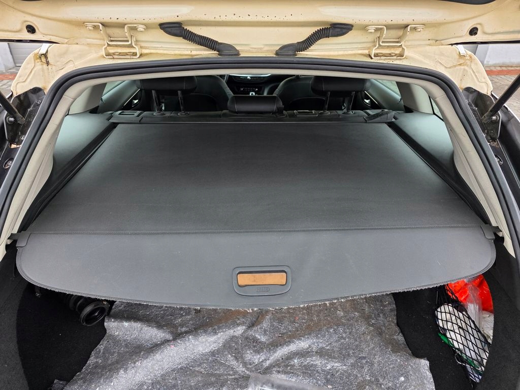 фото №1, Opel nsignia b kombi шторка багажника комплектная