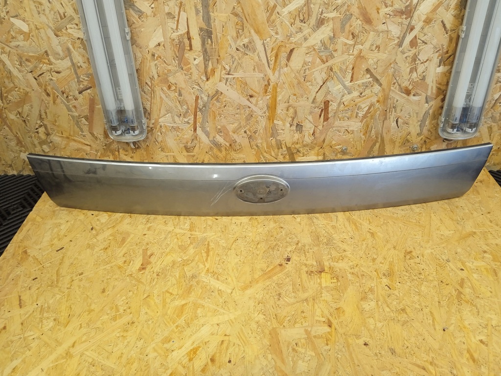 фото №1, Молдинг крышки forester ii lift 05-08