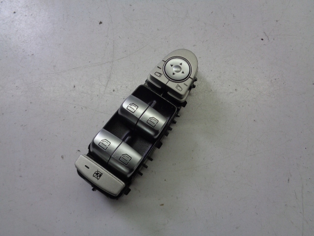 фото №1, Панель окон левый перед mercedes c-klasa w205