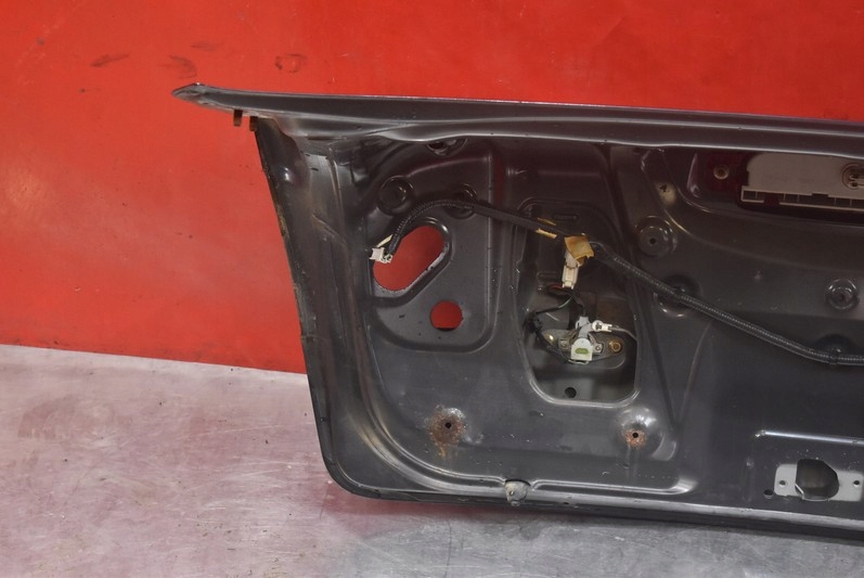 фото №12, Крышка багажника багажника задняя задняя czarna mazda 3 1 i bk sedan 03-06