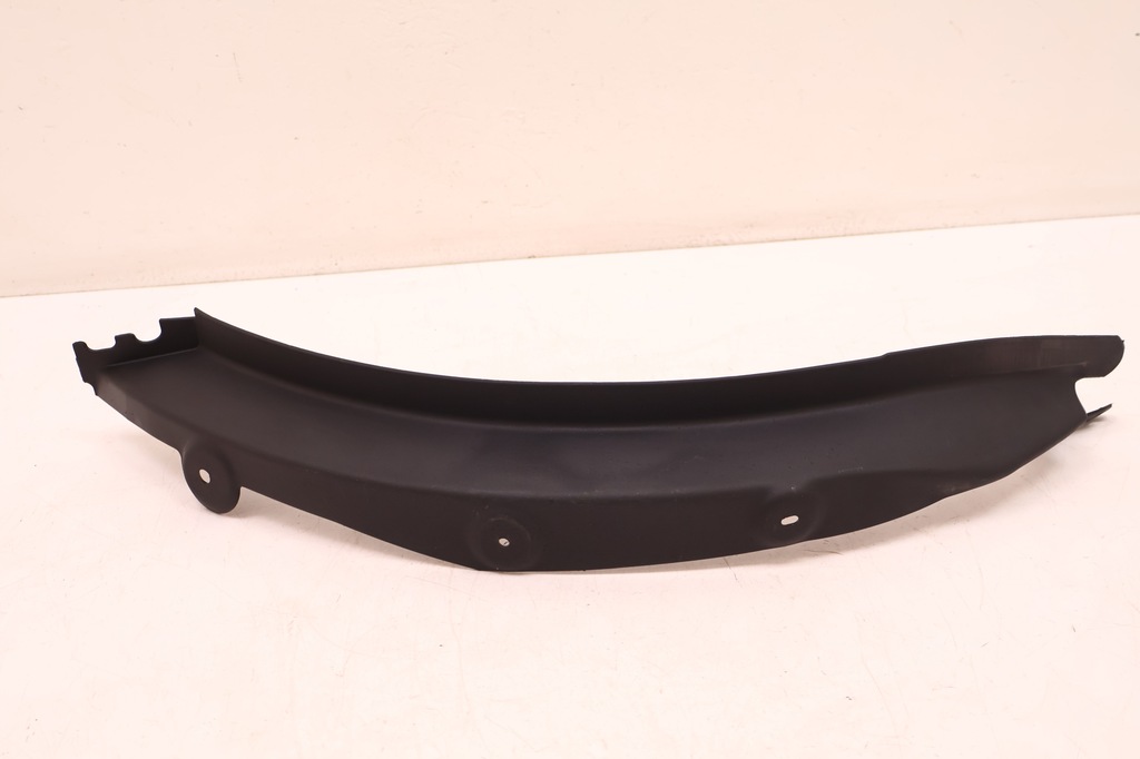 фото №1, Volvo xc60 ii молдинг крыла брызговик левый задняя 32261909