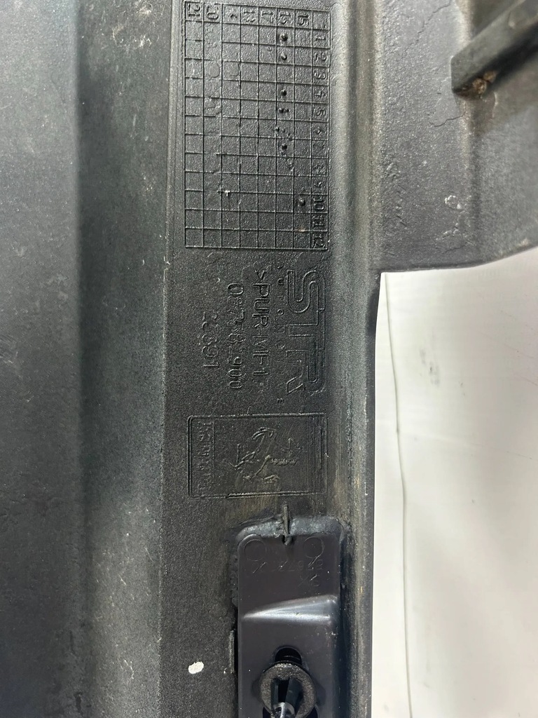 фото №7, Ferrari gtc4 lusso ліва молдинг поріг поріг