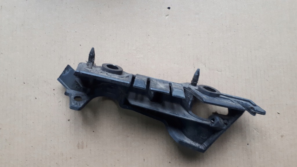 фото №7, A4 b8 s4 направляющая бампера левый перед 8k0807283