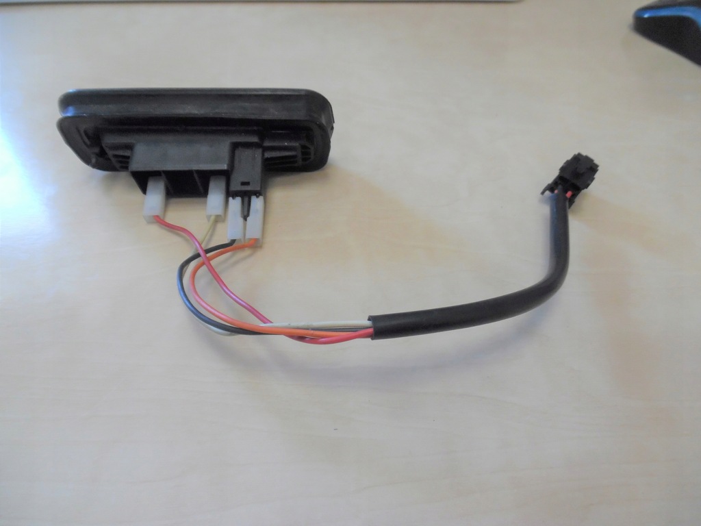 фото №1, Trafic 2 vivaro 02- контактор дверь сдвижные новый