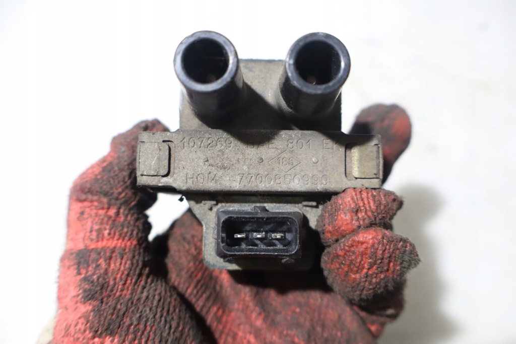 фото №4, Катушка зажигания renault laguna i 1.8