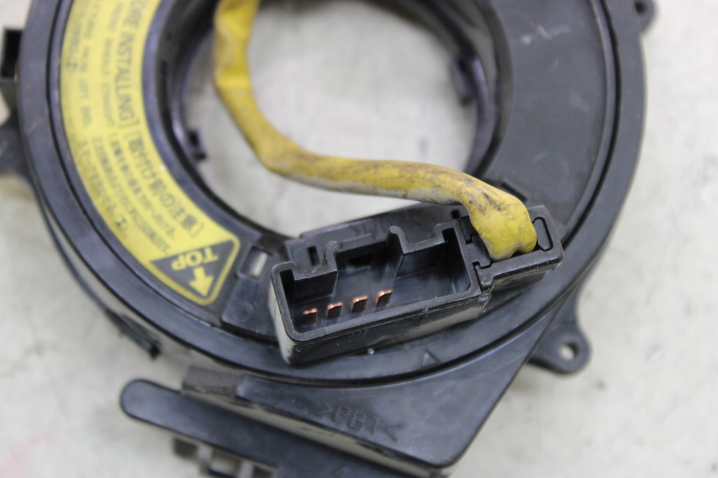 фото №5, Лента руля шлейф lexus is is200 is300 2001r 4контакты