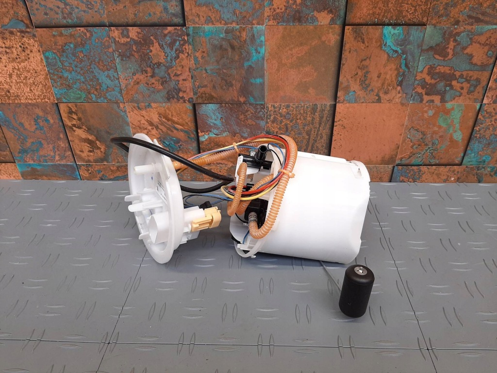 Купити Насос пального bmw xm g09 12km!!!