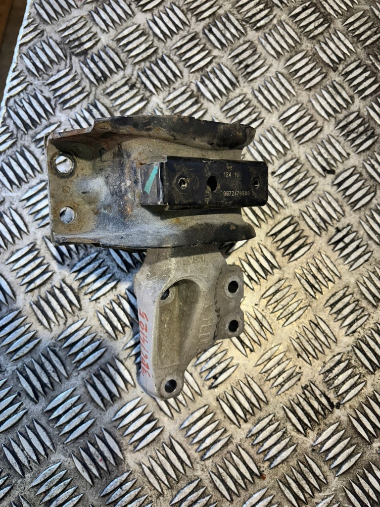 фото №1, Кронштейн кронштейн двигателя peugeot 3008 9672479980