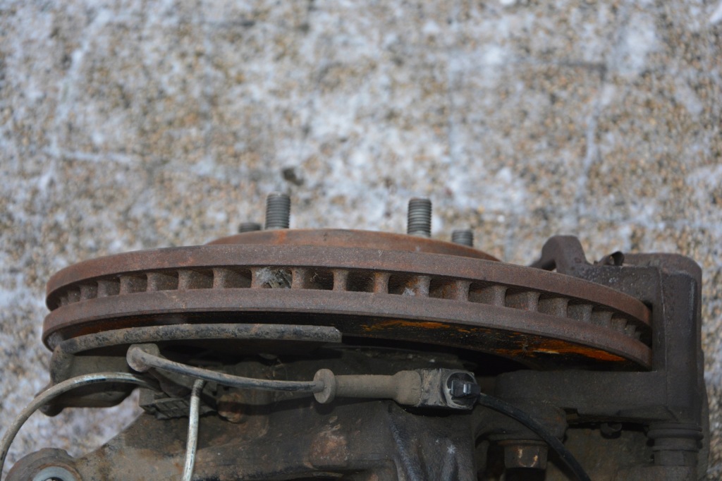 фото №4, Поворотний кулак ступиця супорт диск lp mazda 6 gj