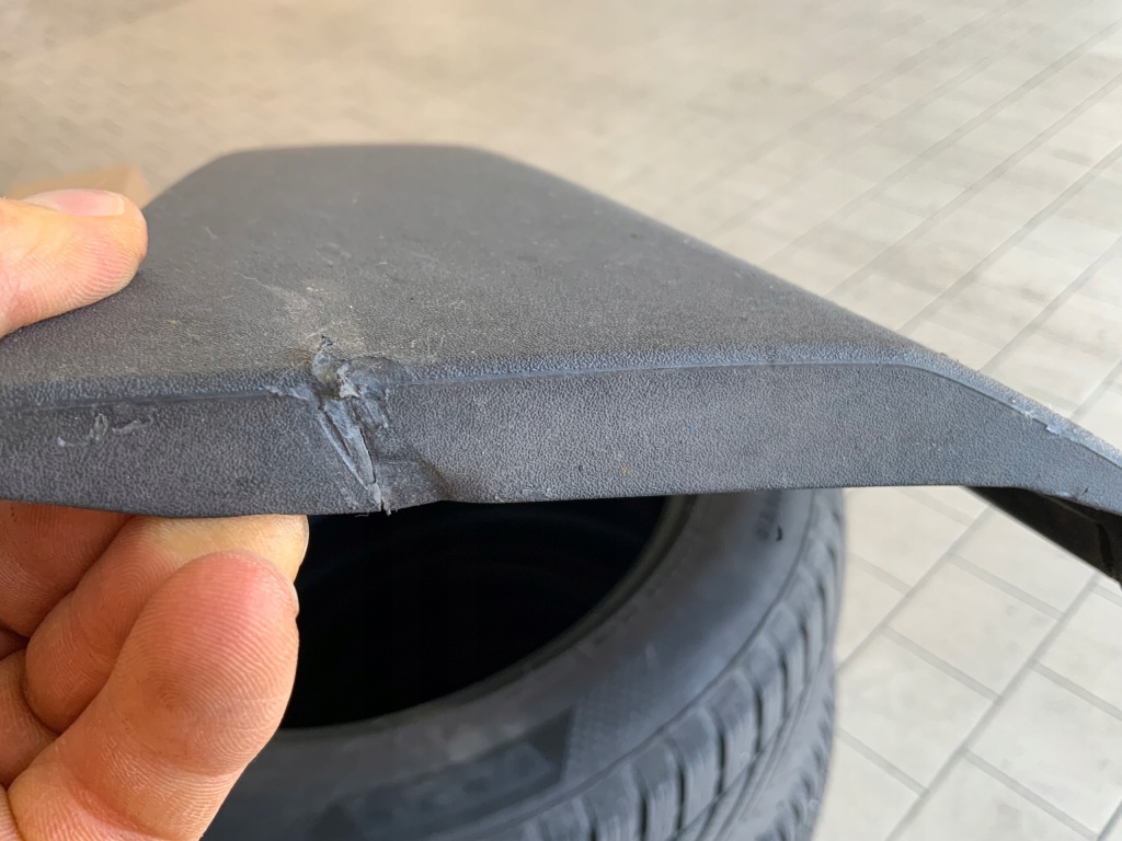 Peugeot 5008 2 2 молдинг двері перед передніх лівих ліва 9811674377 оригінал Доставка