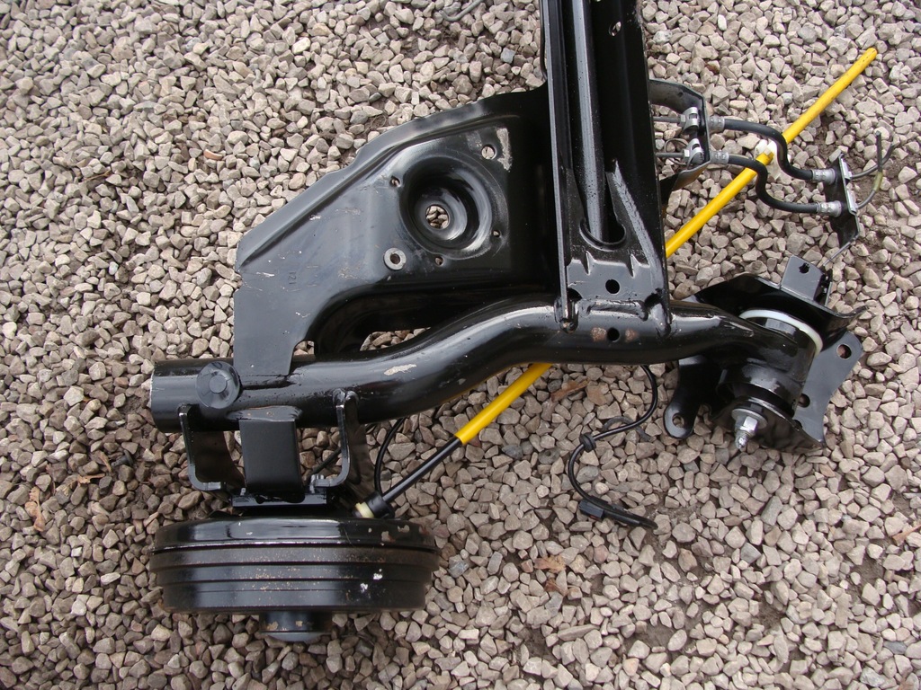 фото №8, Oś балка задняя renault clio iv !!!