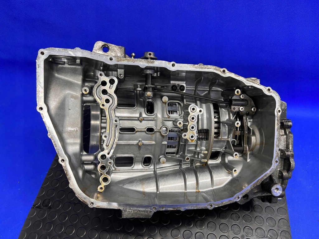 фото №9, Audi s5 8t 4.2 fsi корпус коробки передач 6hp-28 kwr