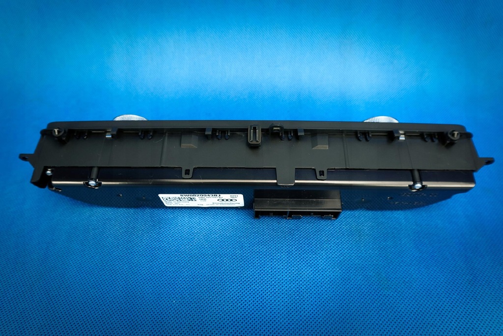 фото №12, Панель кондиционера audi a4 8w a5 lift 8w0820043bj