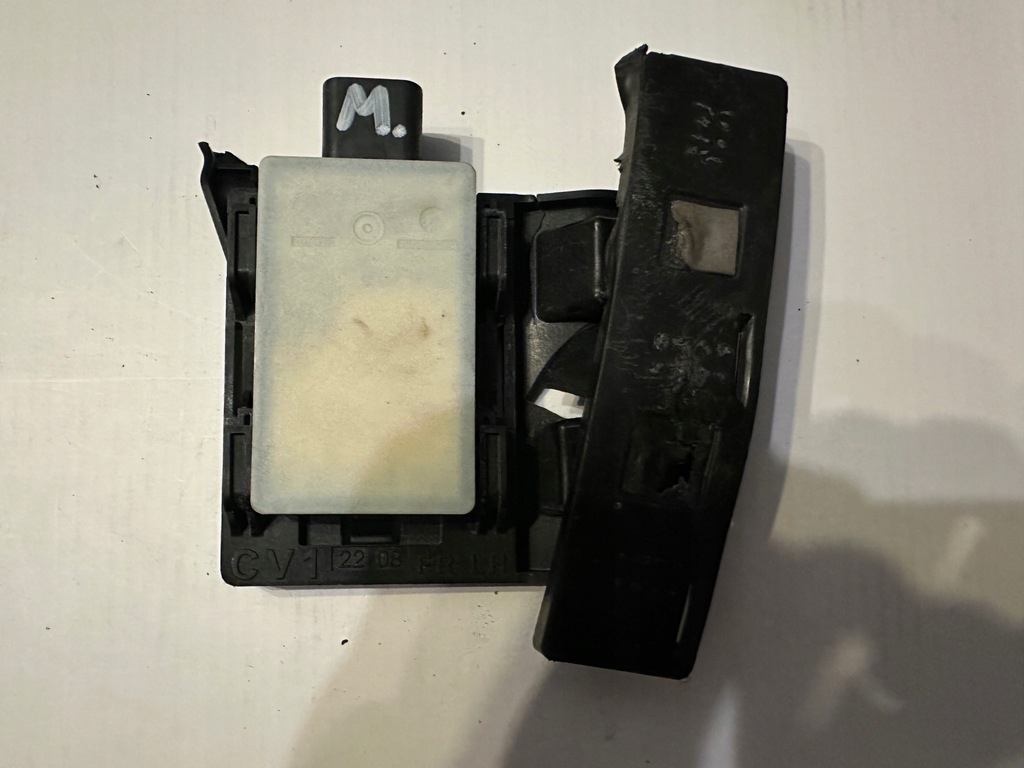 фото №1, Kia ev6 радар дистронік + кронштейн передній перед лівий 99120-cv000