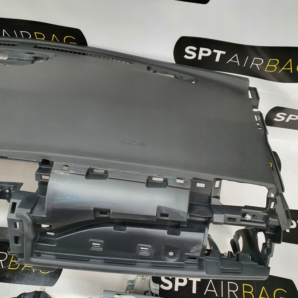 фото №4, Leaf 2 приборная панель консоль подушки безопасности ремни подушка безопасности