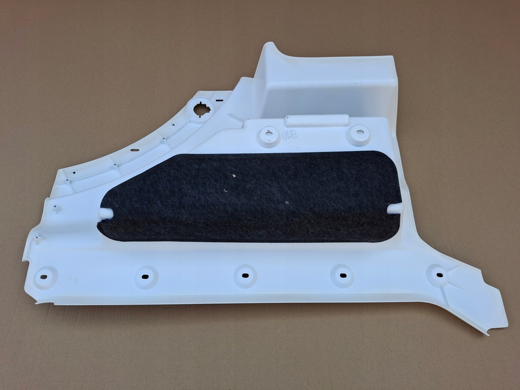 фото №9, Man tgx tg3 підніжка права підніжка верхній підкрилок 81615200082 ral9010