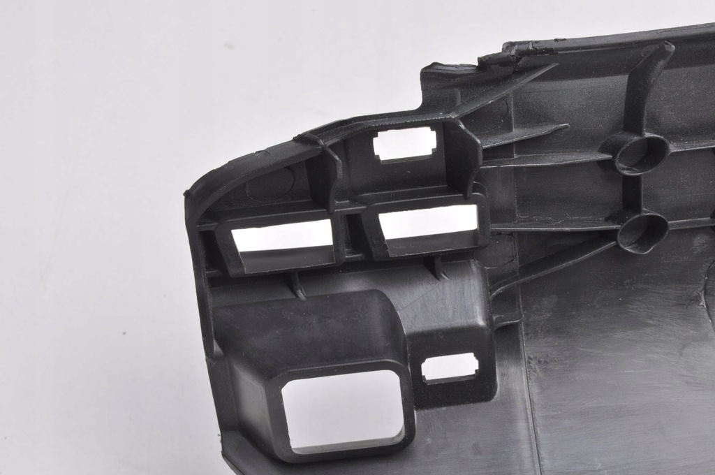 фото №6, Porsche macan защита пластик накладка левый задняя 95b867767d