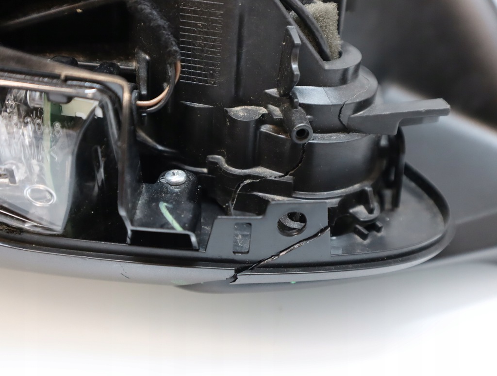 фото №8, Alfa romeo tonale 2021- 13 pin + kmaera _ ассистент _ оригинал europa