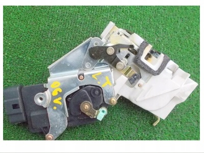 фото №1, Suzuki ignis 03-08r - замок дверь левый задняя